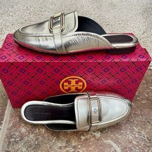 NIB Tory Burch Georgia Backless Loafer, Metallic Leather sz 7.5